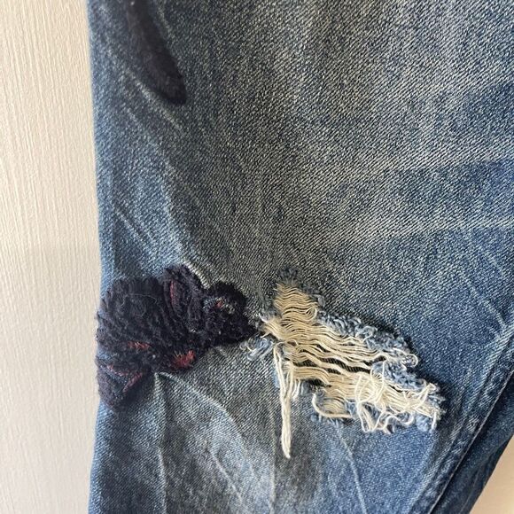 Abercrombie & Fitch Annie Girlfriend Embroidered‎ Jeans, Size 4/27 - Picture 11 of 11